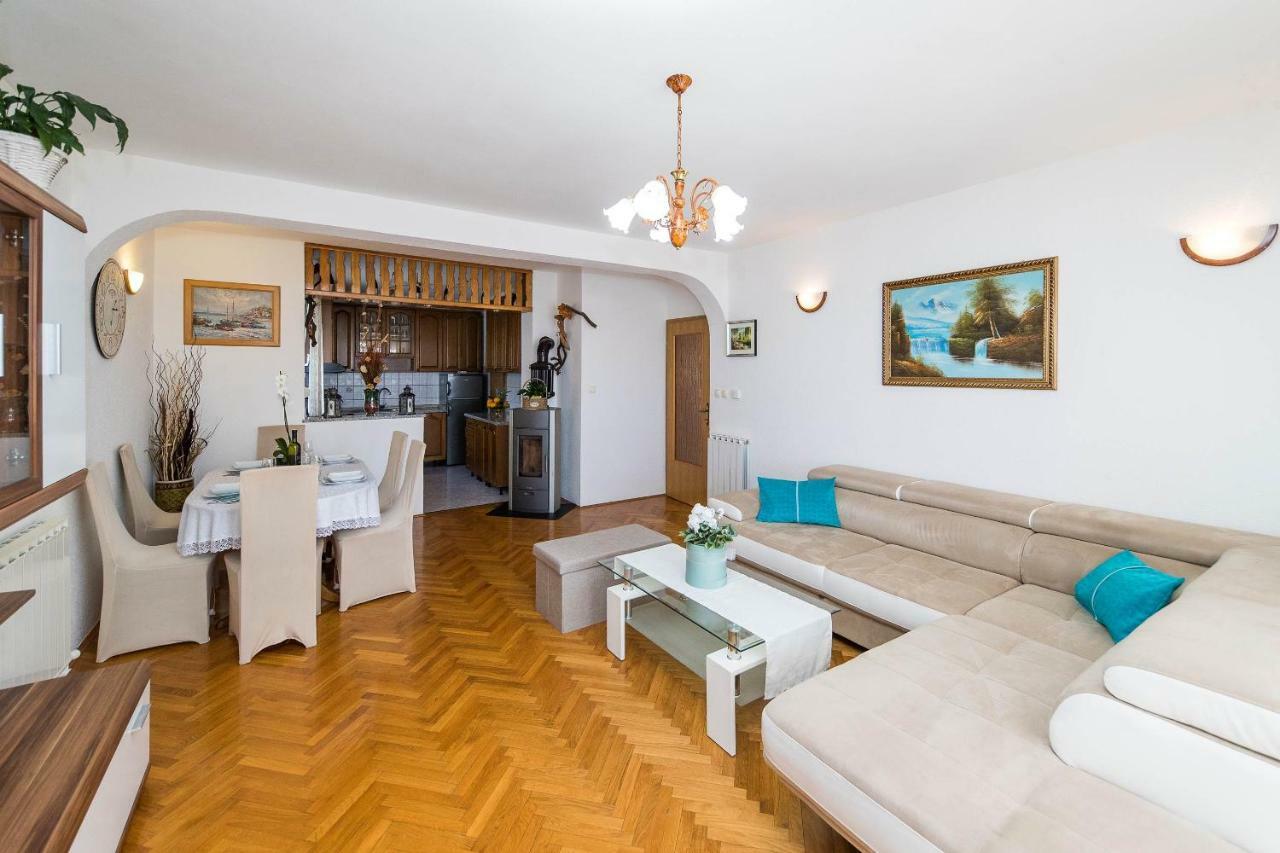 Apartmani Jordanka Crikvenica Exterior photo